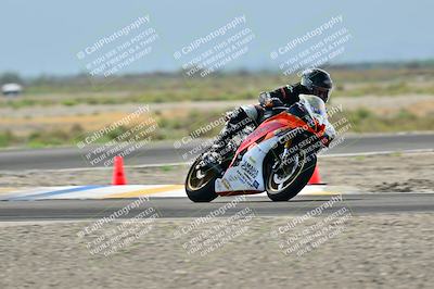 media/Apr-18-2025-TrackDaz (Fri) [[45f5874c44]]/B Group/Session 2 (Turn 7)/
